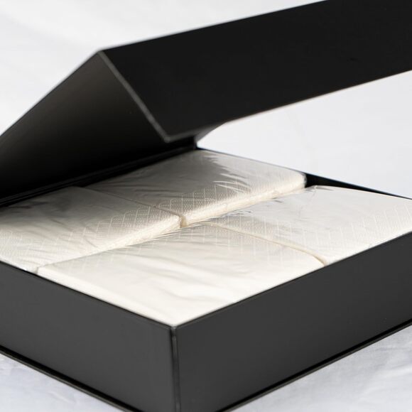 200ct 3-Ply White Cocktail Beverage Napkins Premium Thick Party Bar Napkins - Picture 3 of 8